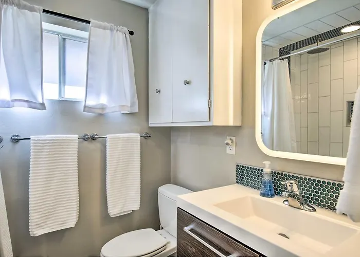 2 Mi To Asu With Private Hot Tub In Apartment Tempe