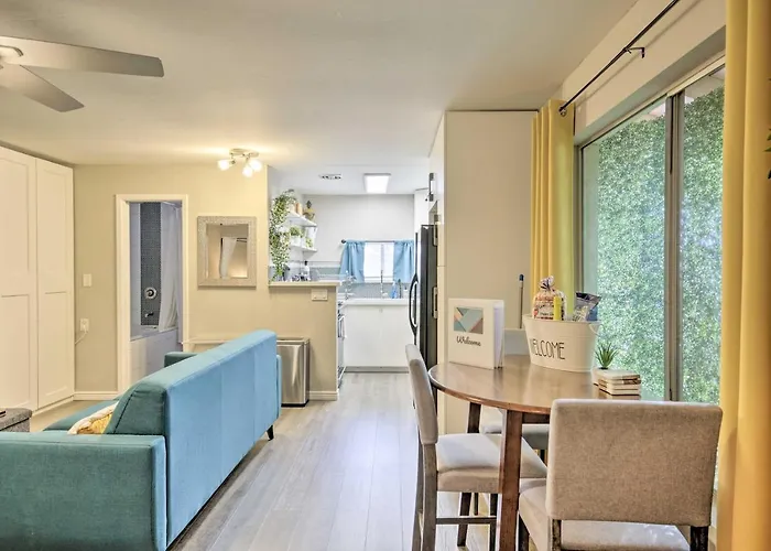 Apartment 2 Mi To Asu With Private Hot Tub In Tempe